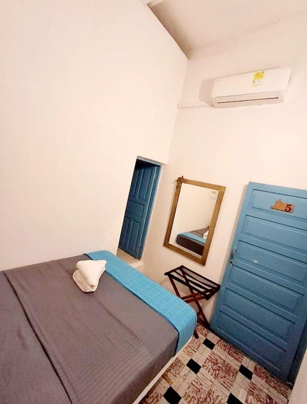 1811 Hostal Cartagena