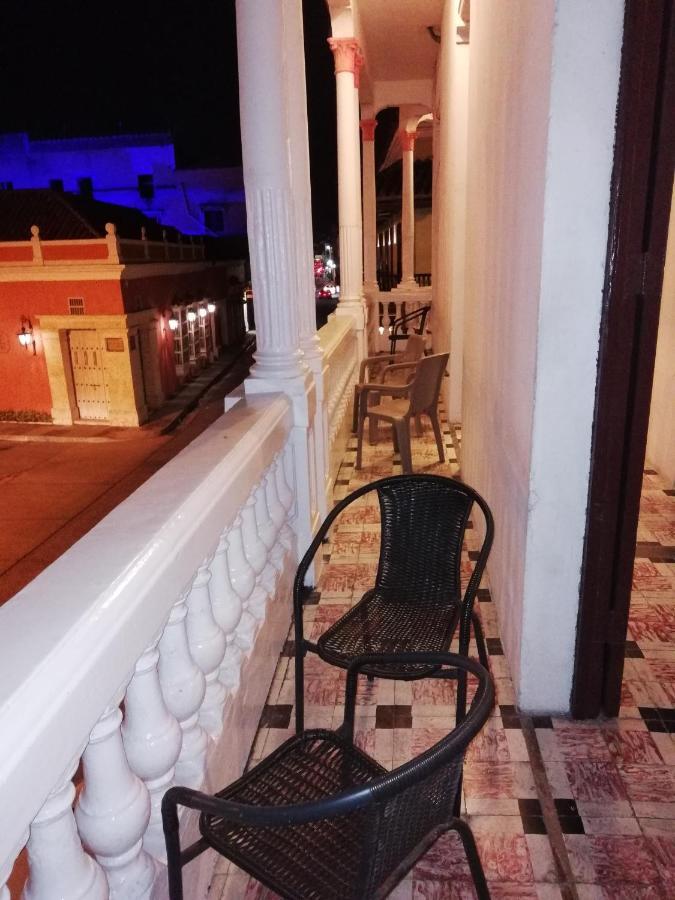 1811 Hostal *